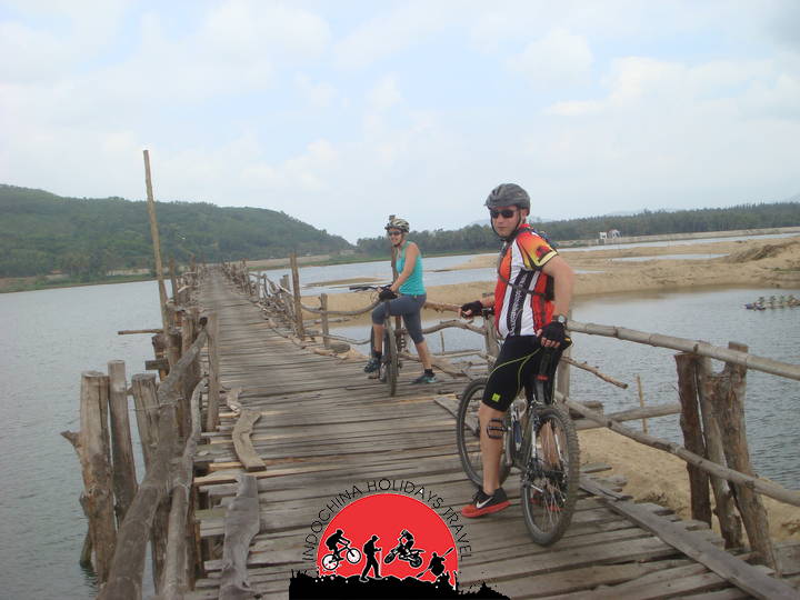 Cambodia Circle Biking Tours – 10 days