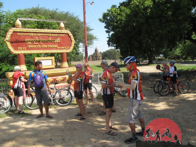 Hanoi Cycling To Mai Chau - 2 Days 1