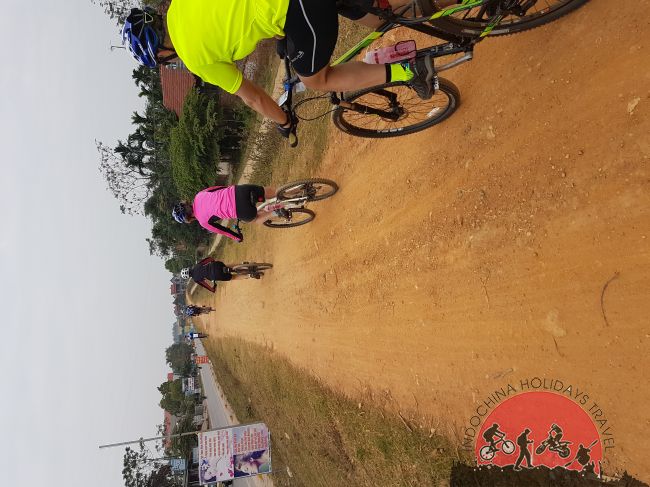 Phnom Penh Cycling To Battambang – Siem Reap – 3 days 1