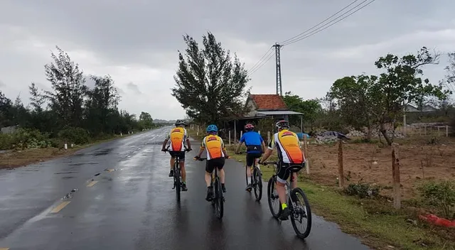 Cambodia Cycling Holiday - 12 days 4