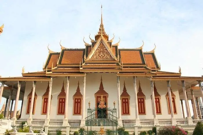 famous pagoda in cambodia